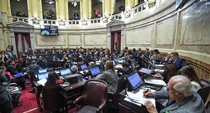 Los senadores que dijeron “no” al aborto legal y buscarán renovar su banca en 2019