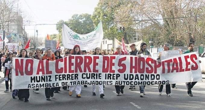 Complejo Hospitalario Sur: “Lo que están haciendo es vaciar y cerrar cinco hospitales”
