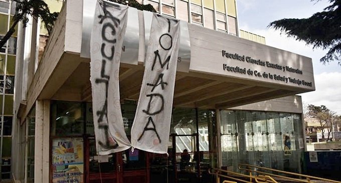 Mar del Plata: estudiantes toman establecimientos ante la emergencia educativa