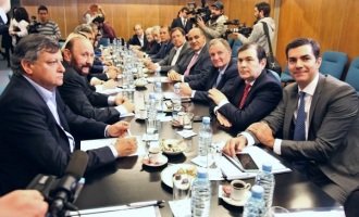 El gobierno avanza en el diálogo por el presupuesto con los gobernadores