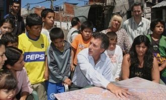 Contar pobres pero discutir el modelo