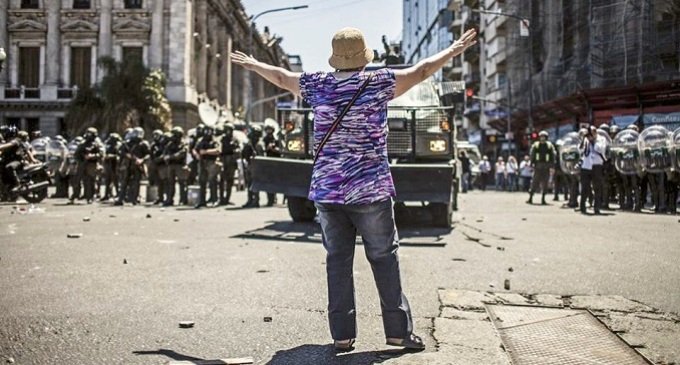 Cuando se ejecuta el caos, no hay lugar para el reformismo