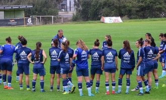 Para que lo miren por TV: presentaron un proyecto para televisar el fútbol femenino Para que lo miren por TV: presentaron un proyecto para televisar el fútbol femenino