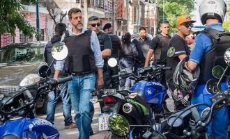 Violento desalojo con gases y balas de goma a mujeres y niños en un barrio de Lanús
