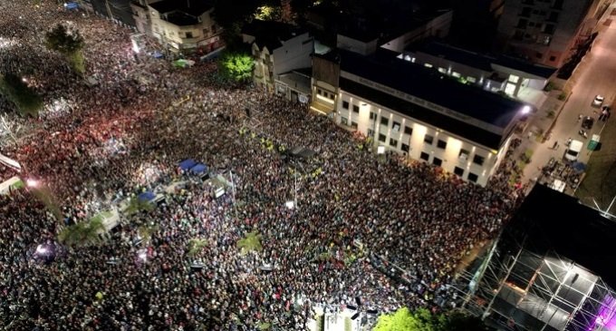 La necedad y la esperanza de una noche en Avellaneda