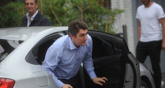 Ola de amparos contra el aumento del gas ordenado por Javier Iguacel