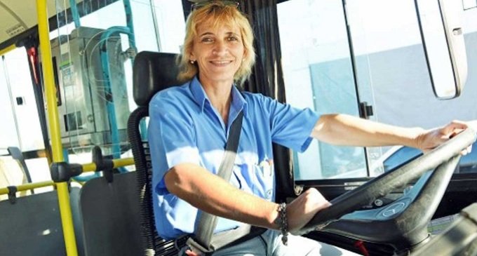 Justicia ordena a empresas de colectivos que garanticen cupo femenino al volante