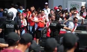 Escandalosa final: nadie se hace cargo y “la culpa es de los hinchas”