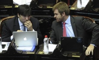 A la medida de Clarín: Cambiemos y el justicialismo aprobaron la desregulación de Papel Prensa