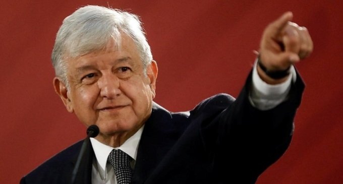 A poco de asumir, el presidente de izquierda López Obrador ya aumentó el salario mínimo