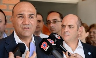 Manzur dijo que el frente opositor “tiene que ser con CFK adentro”