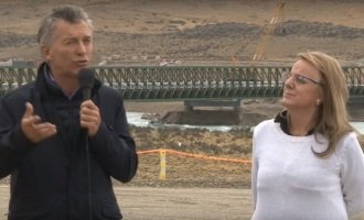 Macri en Santa Cruz: “Hay muchas trabas que tenemos que remover”
