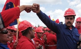 Maduro impulsa acciones legales contra la estrategia de EEUU para asfixiar la economía venezolana