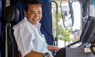 Las mujeres podrán inscribirse en un registro para conducir colectivos