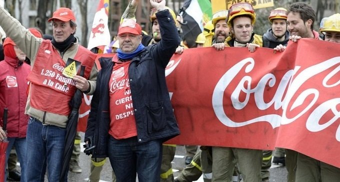 Coca Cola busca flexibilizar condiciones laborales mediante un procedimiento preventivo de crisis