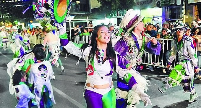 Lanzan campaña contra el acoso en los corsos porteños