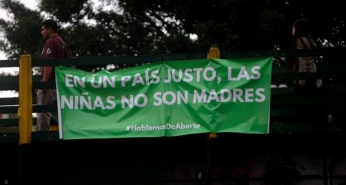 Tucumán: al igual que en Jujuy, buscan someter a cesárea a otra nena violada