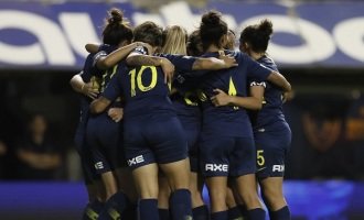 Las Gladiadoras en La Bombonera: el puntapié para un fútbol femenino profesional Las Gladiadoras en La Bombonera: el puntapié para un fútbol femenino profesional