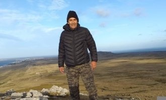 Detenido en Malvinas por homenajear a sus compañeros caídos