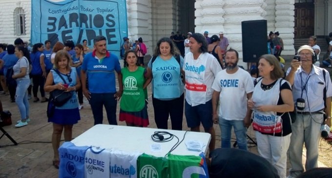 La Plata: docentes denuncian incumplimiento de obras de infraestructura en escuelas