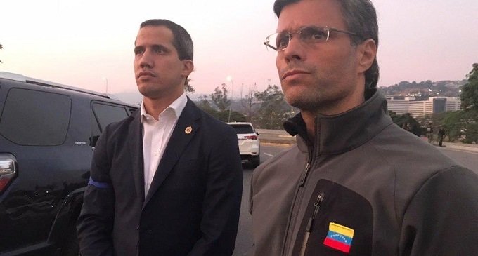 La oposición intenta dar un Golpe de Estado en Venezuela