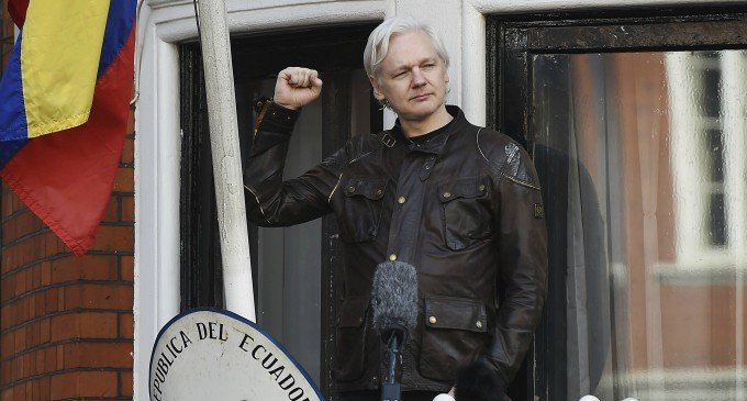 Las claves de la detención de Julian Assange