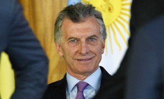 A centímetros de Macri: la causa por espionaje ilegal involucra cada vez más al gobierno