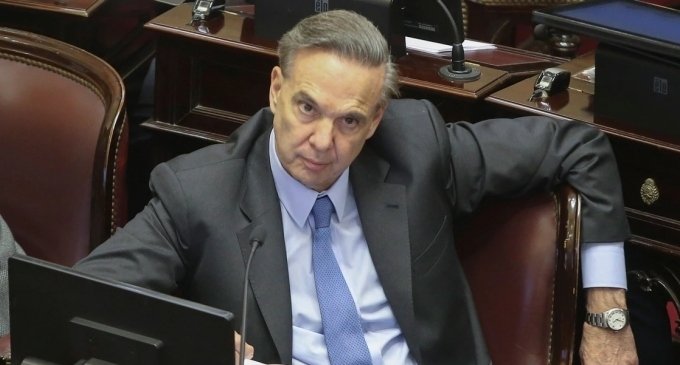 Las primeras horas de Pichetto como precandidato: Vaca Muerta y guiños al FMI