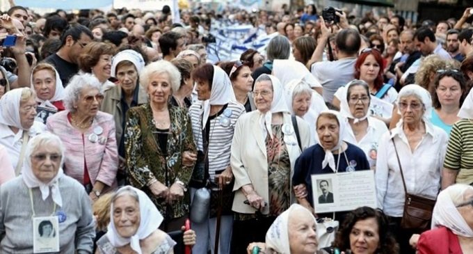 Abuelas de Plaza de Mayo anuncia la restitución del nieto 130