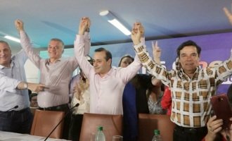 Cambiemos humillado en Misiones y victorioso en Corrientes