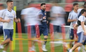 Argentina enfrenta a Brasil en una campaña que va de menor a mayor