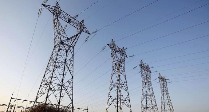 Apagón: cuestionan el rol de empresas privatizadas que operan en el sistema eléctrico