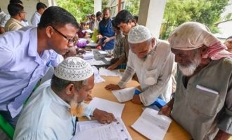 Realizan un registro para deportar ciudadanos en India