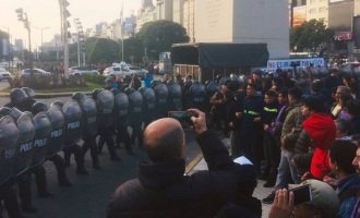 Sin carpa refugio en el Obelisco para las personas en situación de calle